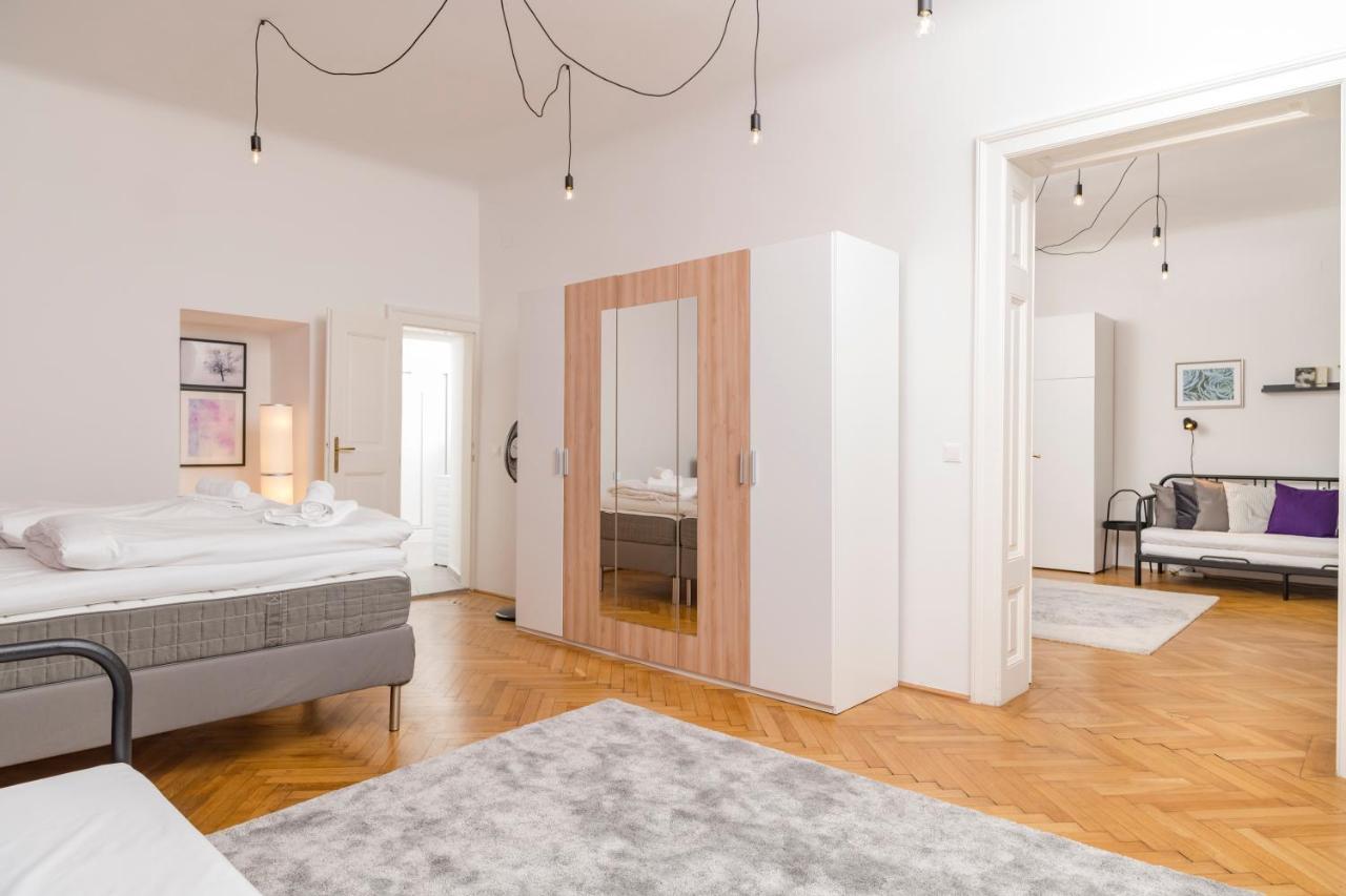 Judengasse De Luxe By Ichbucheat Apartament Wiedeń