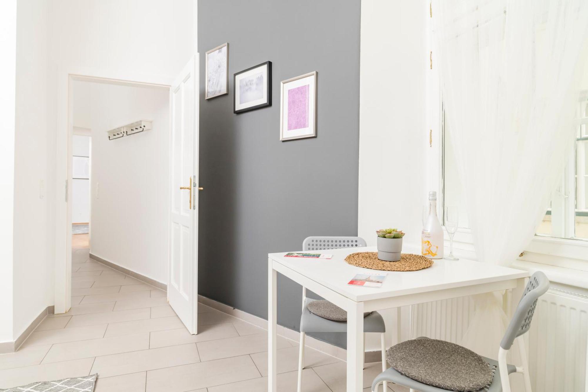 Apartament Judengasse De Luxe By Ichbucheat *